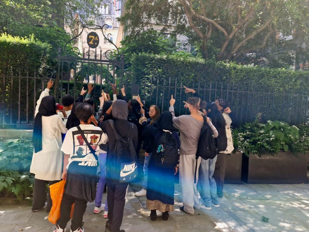 Private London Walking Tours for School Groups