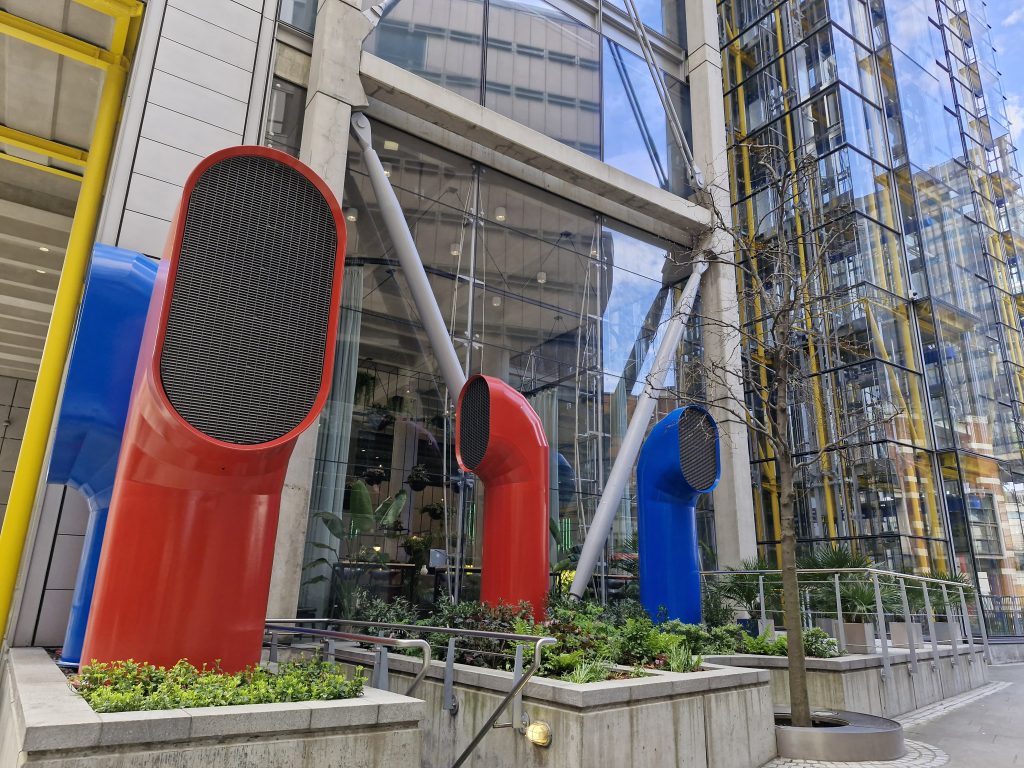 Number 88 Richard Rogers building funnels