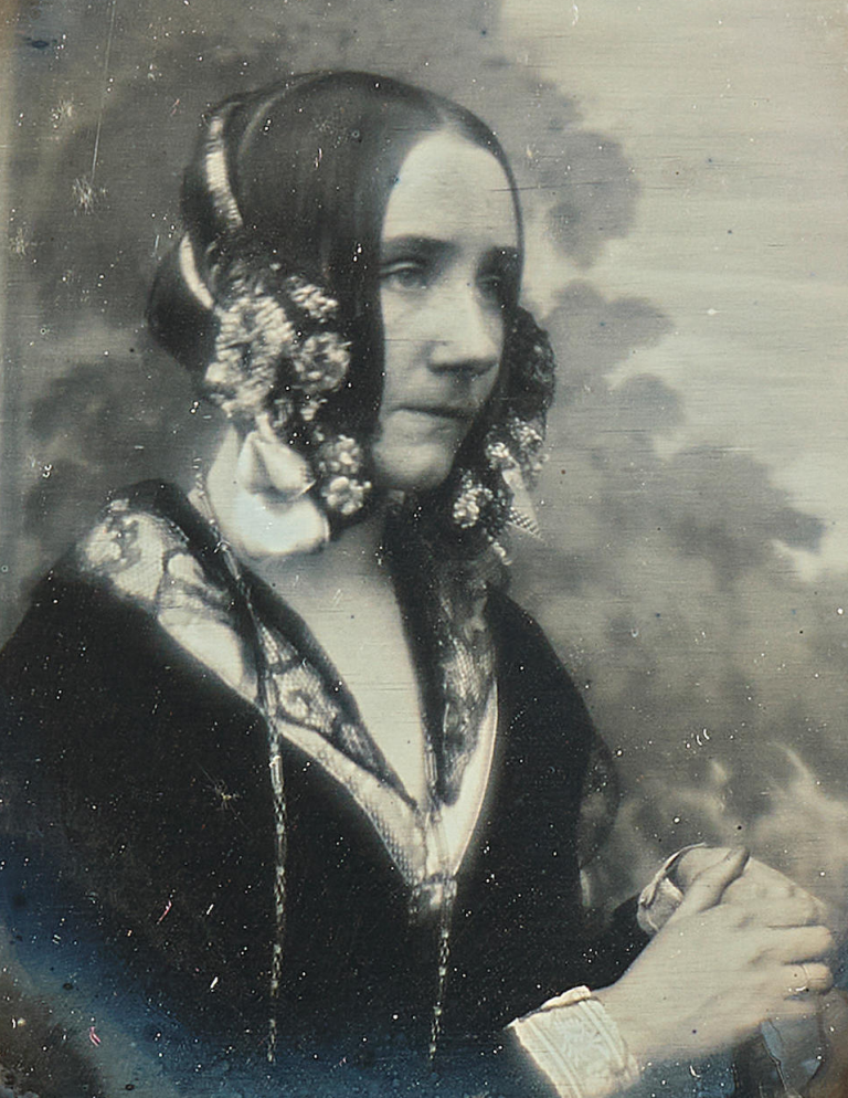 alt="Ada Lovelace in 1843, photographed by Antoine Claudet"