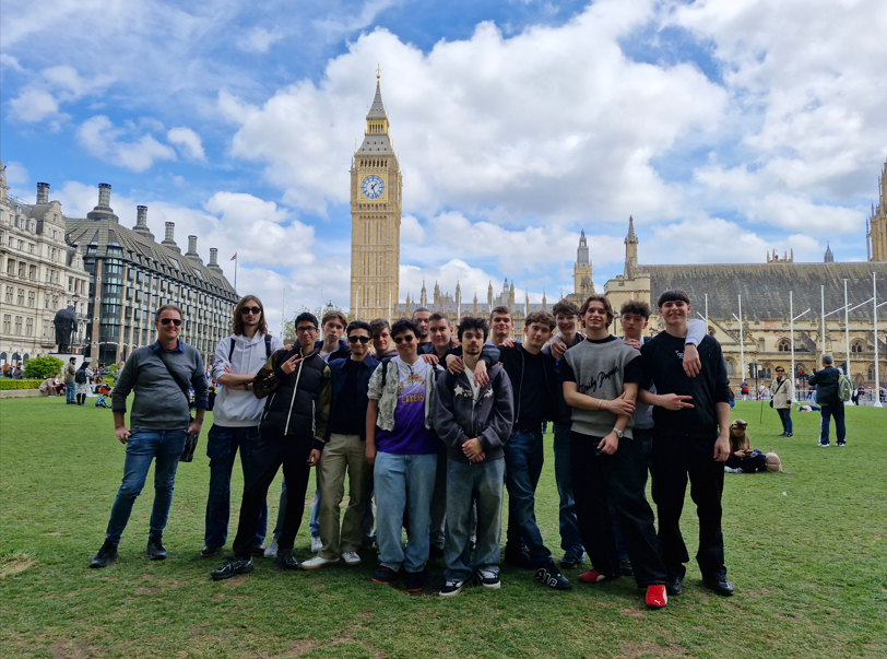 School group Wonders of Whitehall