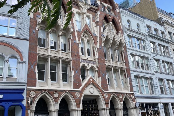 33 - 35 Eastcheap. Photo by Ian McDiarmid