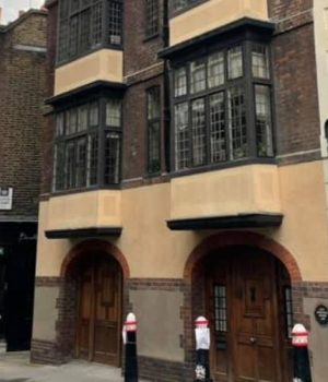 Cloth Fair, Smithfields