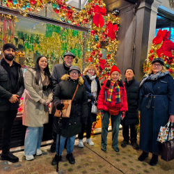 Christmas Lights walk 214328