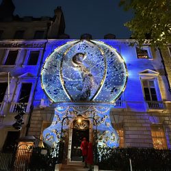 Christmas Lights Walking Tour