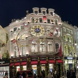 Christmas Lights Walking Tour