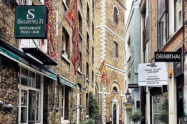 Lovat Lane