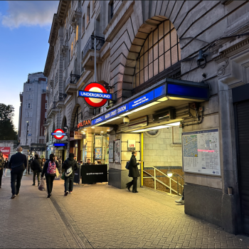 Haunted London walk meeting place