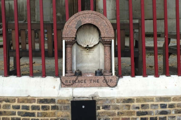 Victorian Drinking Fountains in London 3 Victorian Drinking Fountains in London 3